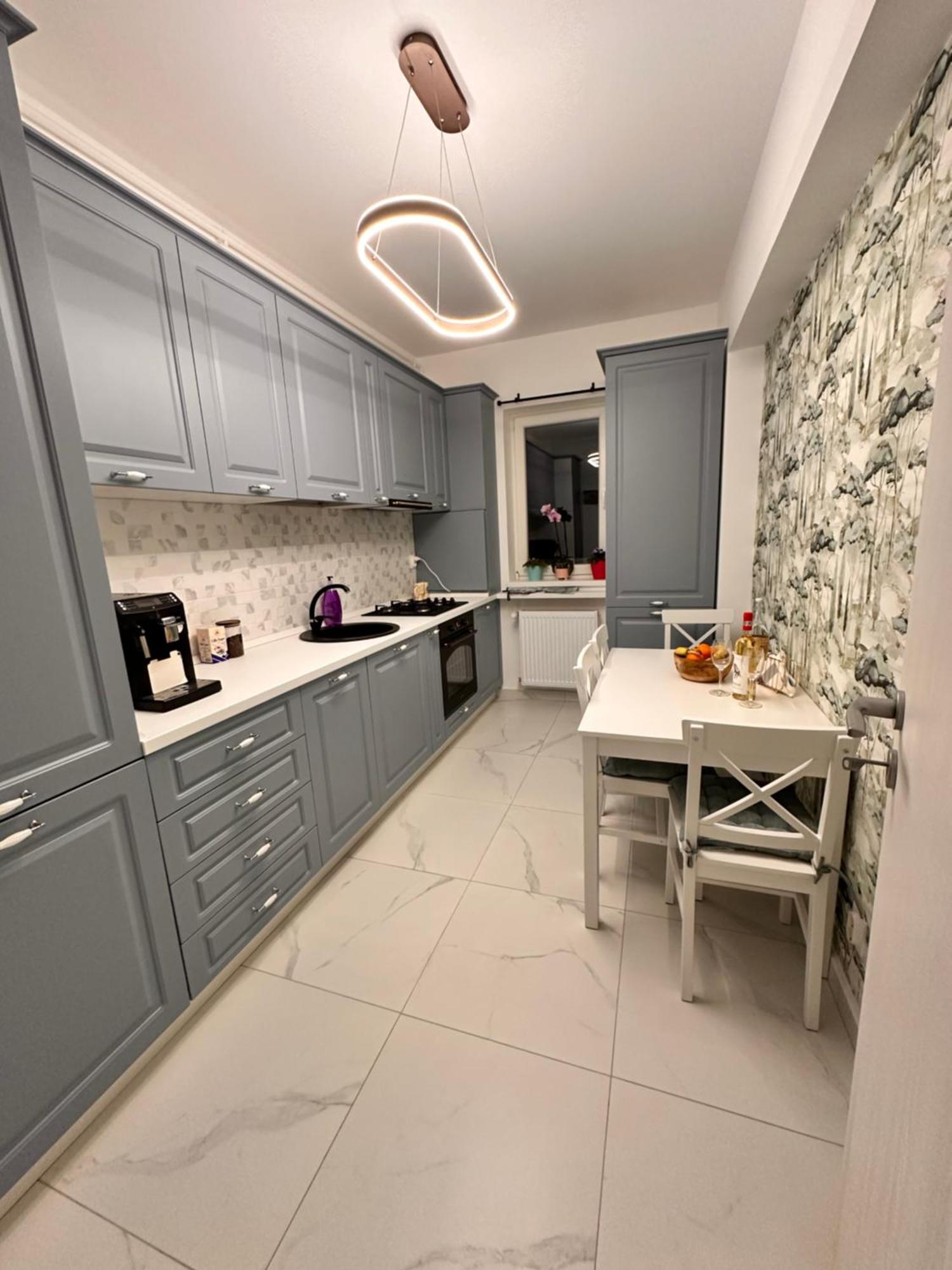 One Residence Popesti-Leordeni Εξωτερικό φωτογραφία
